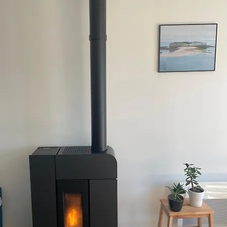 Rive Droite Bord De * Réville