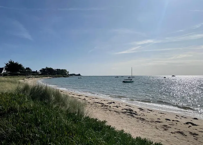 Rive Droite Bord De Holiday home Reville